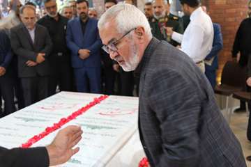 مراسم رونمایی از یادمان شهدای گمنام